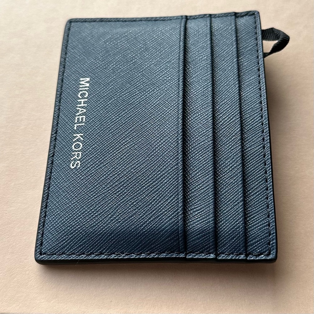 Michael Kors Men’s Tall Card Case in Dark Blue - Picture 10 of 17